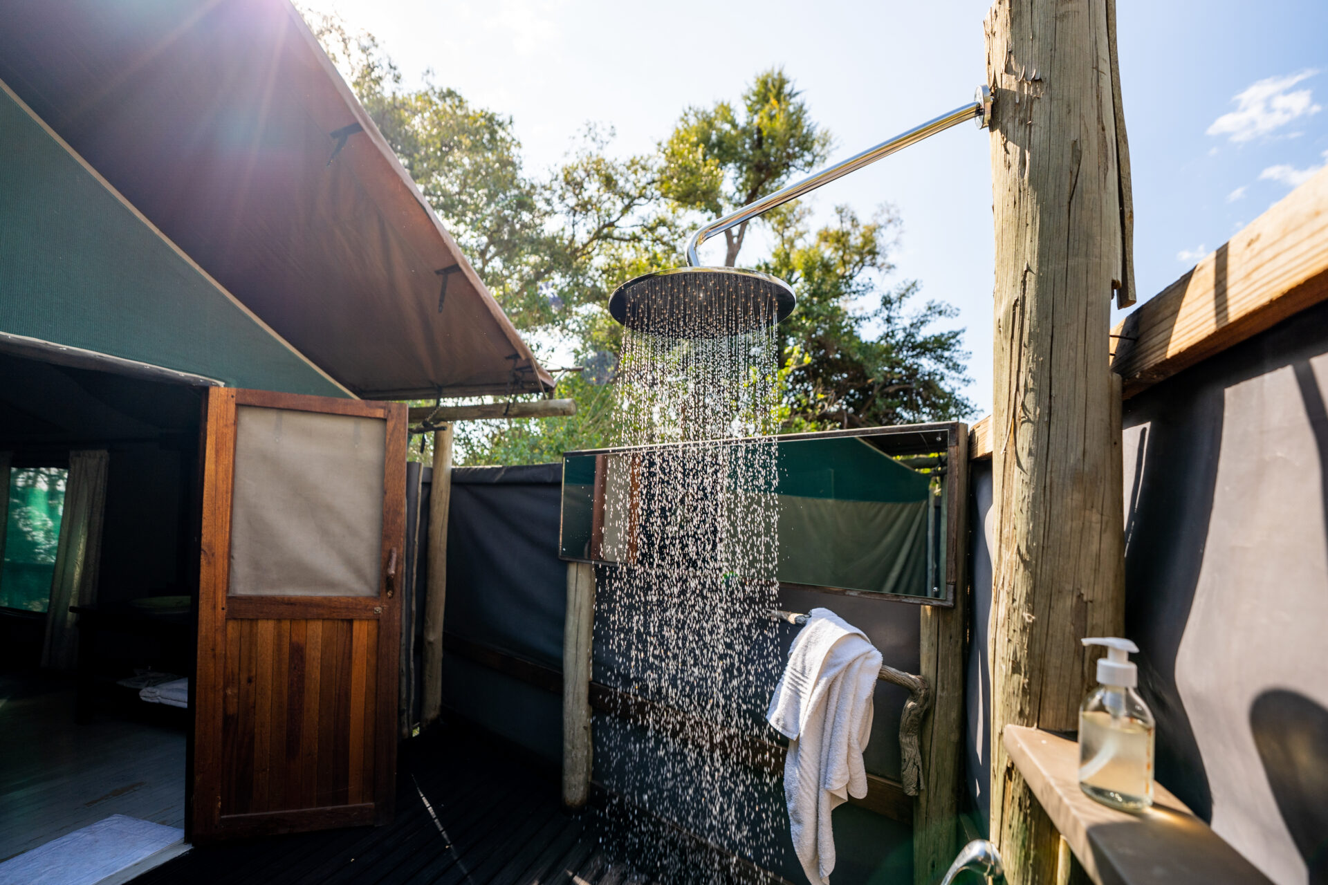 Pom Pom Camp Okavango Delta Safari